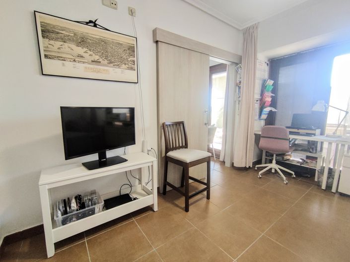 Image No.17-2 Bed Apartment for sale