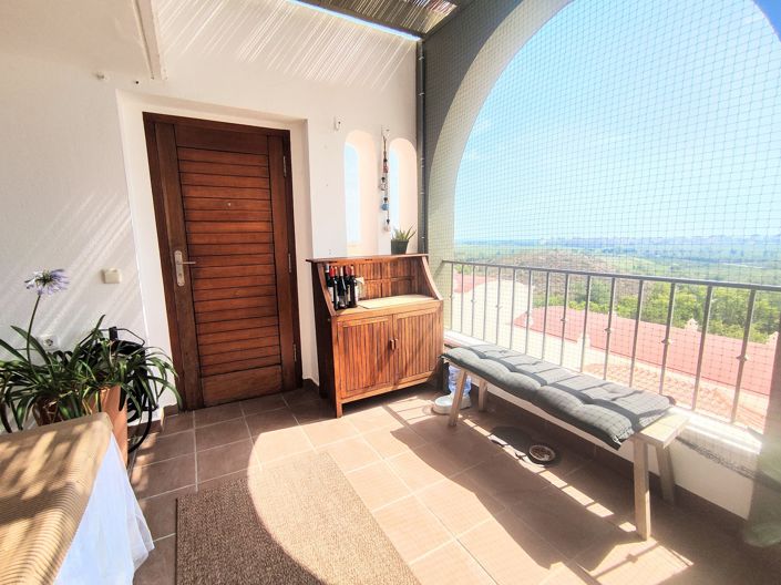 Image No.20-2 Bed Apartment for sale