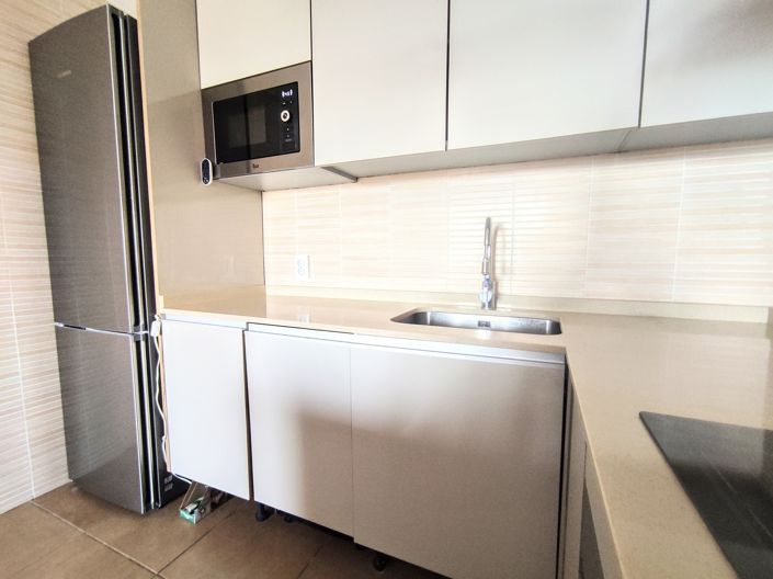 Image No.9-2 Bed Apartment for sale