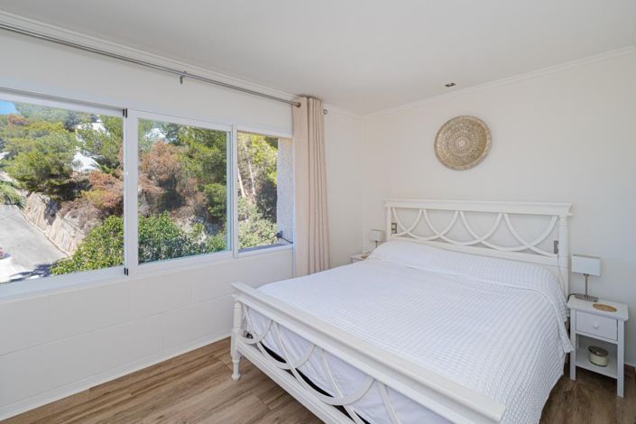 Image No.11-6 Bed Villa for sale