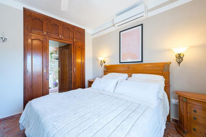 Image No.32-6 Bed Villa for sale