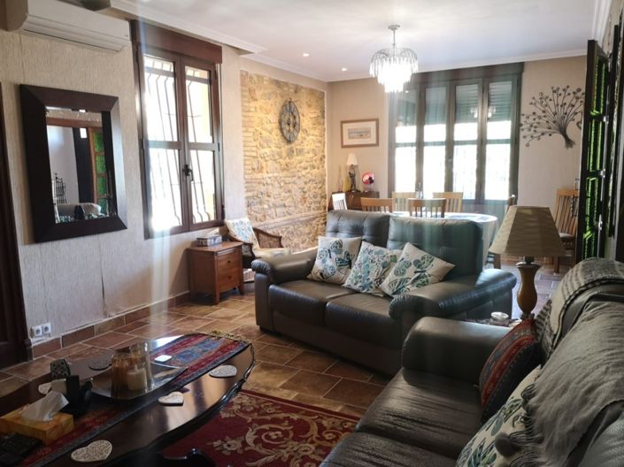 Image No.14-7 Bed Villa for sale