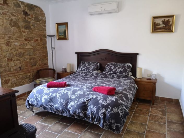 Image No.15-7 Bed Villa for sale