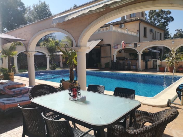 Image No.3-7 Bed Villa for sale