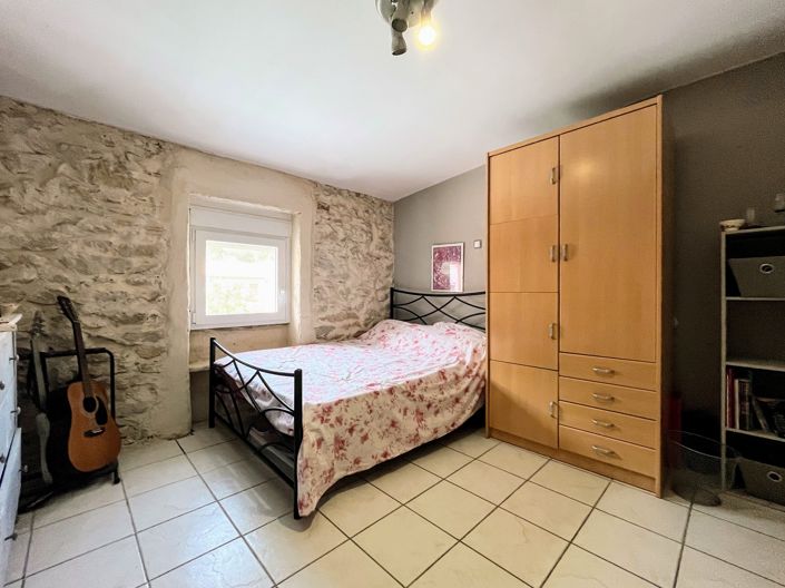 Image No.15-5 Bed Townhouse for sale