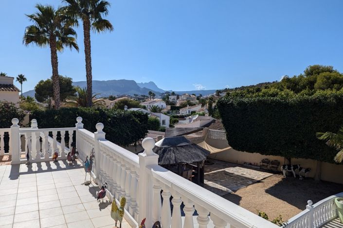 Image No.10-4 Bed Villa for sale