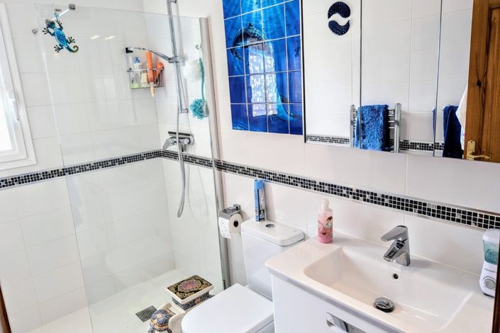 Image No.22-4 Bed Villa for sale