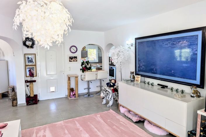 Image No.5-4 Bed Villa for sale