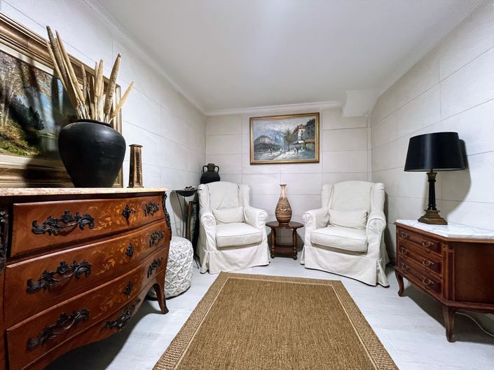 Image No.6-2 Bed Property for sale