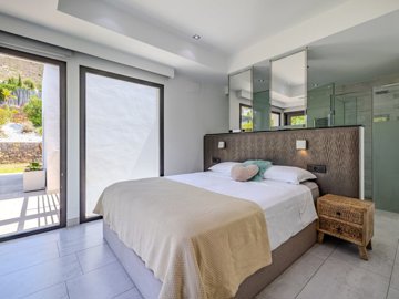 ncbdo84038513641