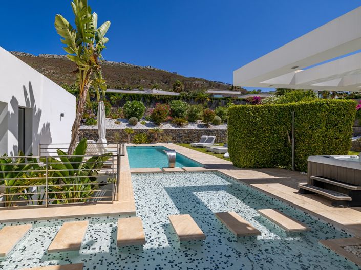 Image No.23-5 Bed Villa for sale