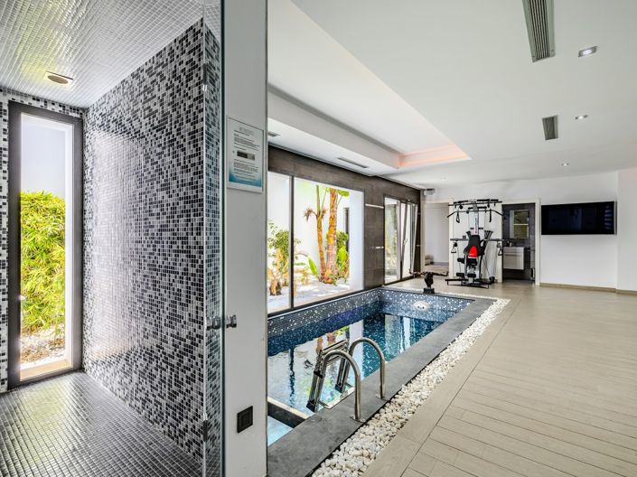 Image No.7-5 Bed Villa for sale