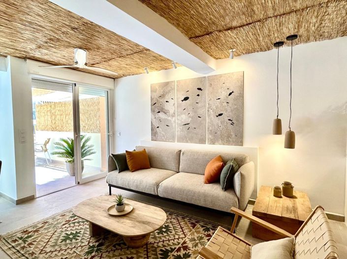 Image No.1-2 Bed Property for sale