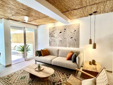 2 Bed Property for sale