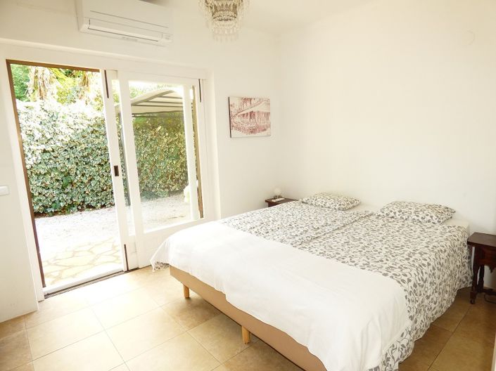 Image No.6-3 Bed Villa for sale