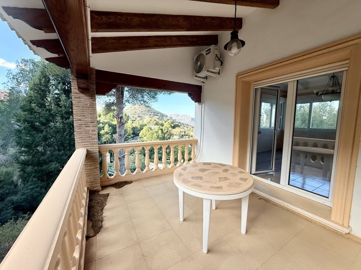 Image No.13-6 Bed Villa for sale