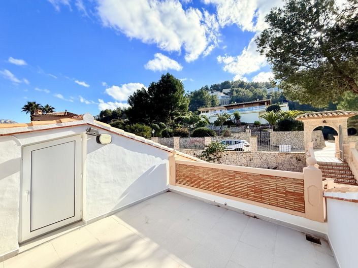 Image No.18-6 Bed Villa for sale