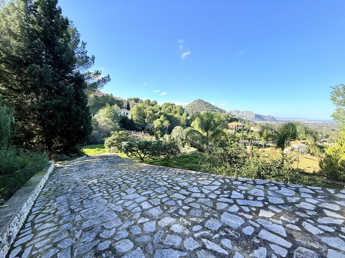 Image No.30-6 Bed Villa for sale