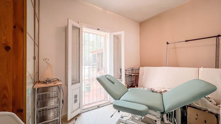 Image No.13-4 Bed Villa for sale