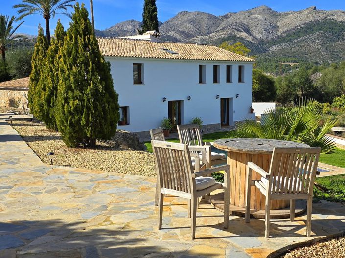 Image No.3-Villa de 5 chambres à vendre à Orba