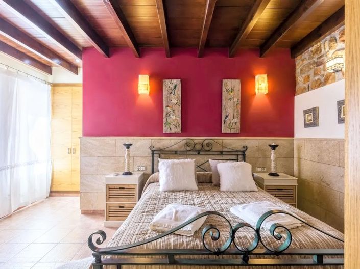 Image No.23-12 Bed Villa for sale