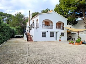 Villa de 2 chambres à vendre à Denia