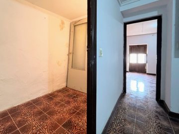 ncb18068524815