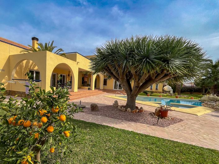 Image No.22-3 Bed Villa for sale