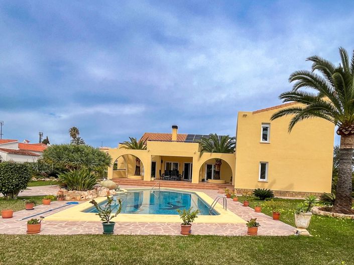 Image No.24-3 Bed Villa for sale