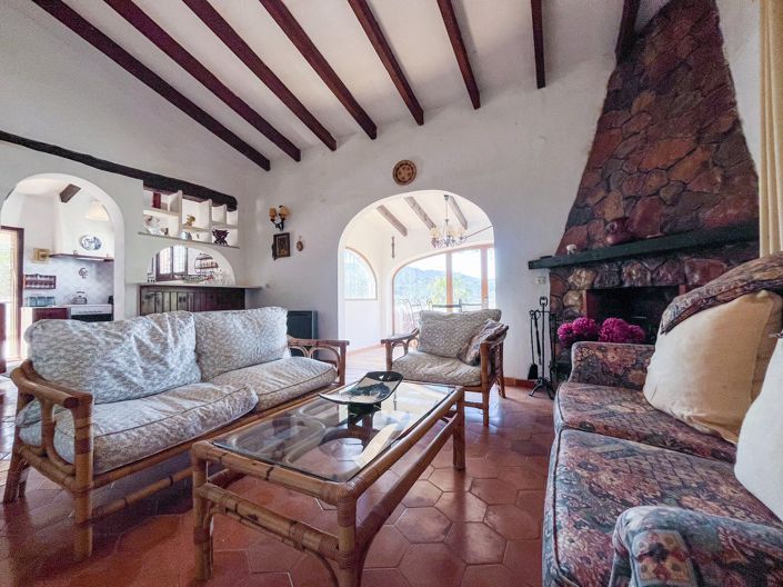 Image No.4-4 Bed Villa for sale