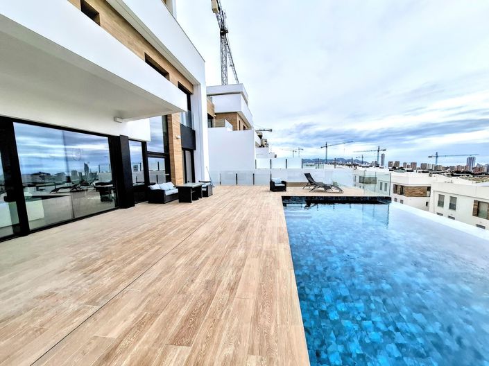 Image No.2-3 Bed Villa for sale