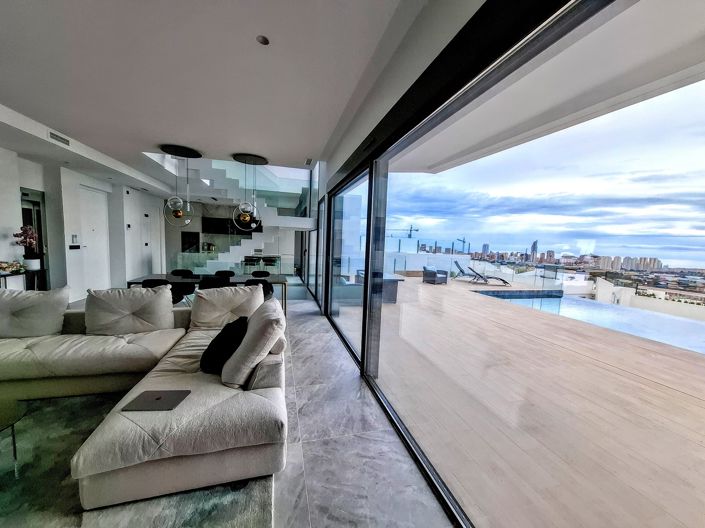 Image No.4-3 Bed Villa for sale