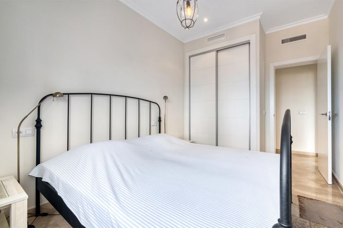 Image No.11-4 Bed Villa for sale