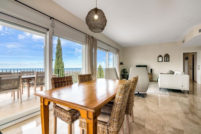 Image No.6-4 Bed Villa for sale