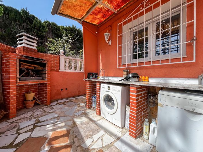 Image No.18-3 Bed Villa for sale