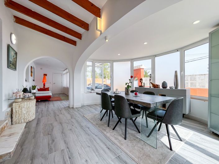 Image No.3-3 Bed Villa for sale