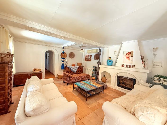 Image No.7-5 Bed Villa for sale