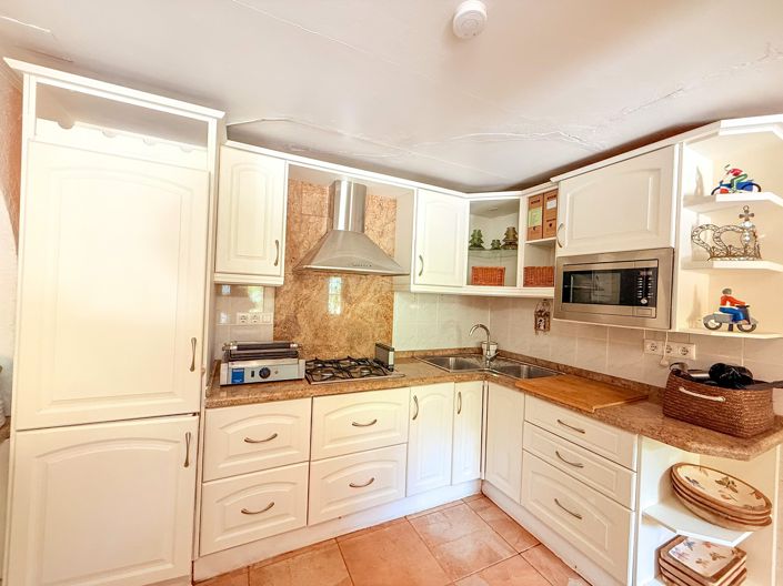 Image No.9-5 Bed Villa for sale