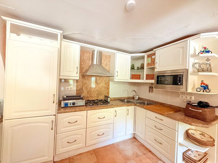 Image No.9-5 Bed Villa for sale