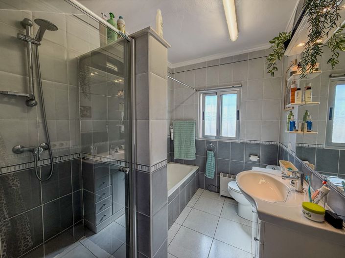 Image No.16-3 Bed Villa for sale