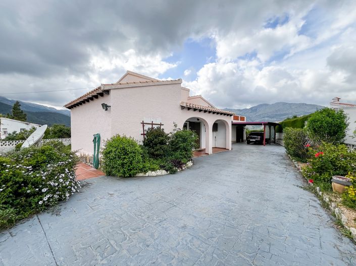 Image No.1-Villa de 3 chambres à vendre à Orba