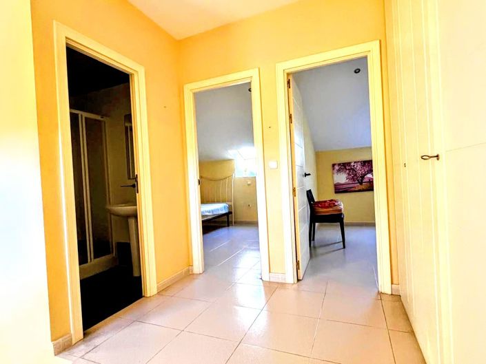 Image No.14-4 Bed Property for sale