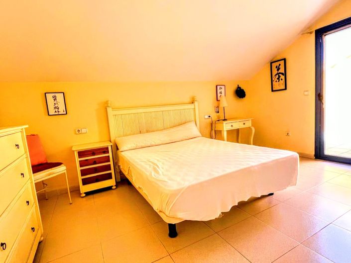 Image No.6-Propriété de 4 chambres à vendre à Denia