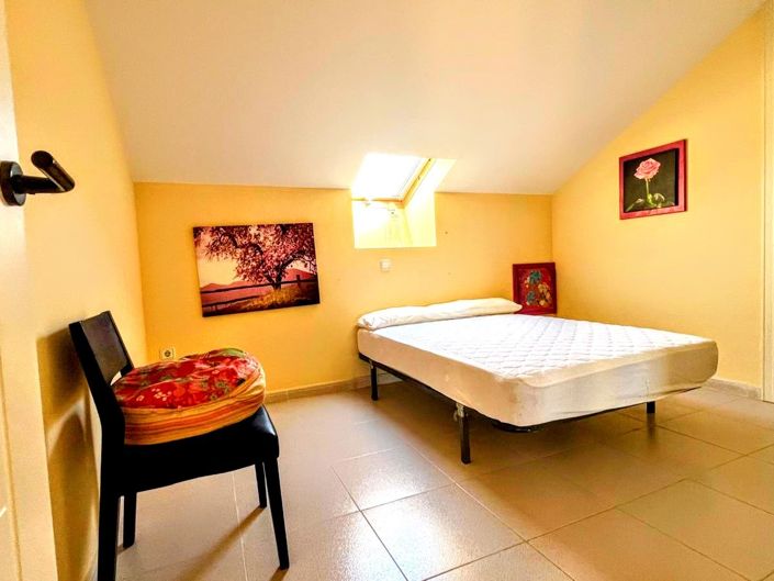 Image No.7-4 Bed Property for sale