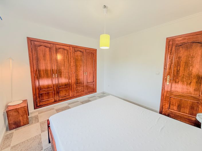 Image No.12-7 Bed Villa for sale