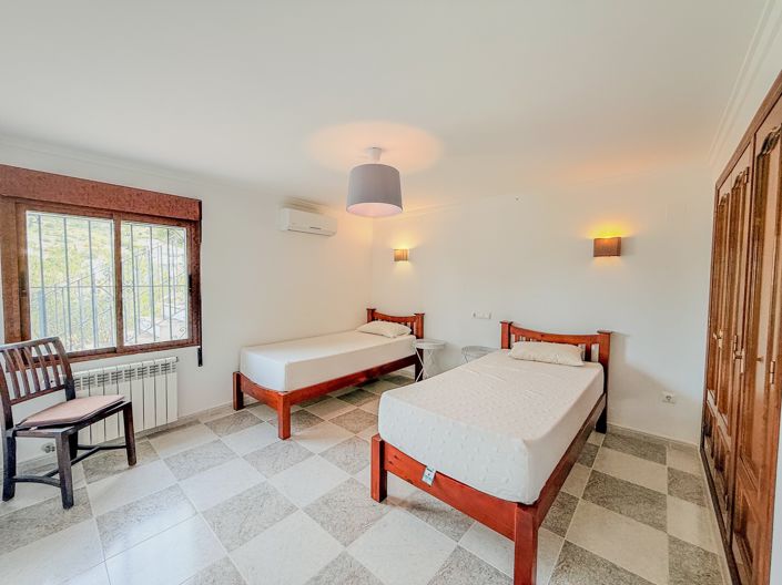 Image No.13-7 Bed Villa for sale