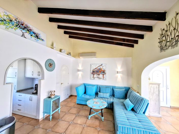 Image No.11-1 Bed Villa for sale