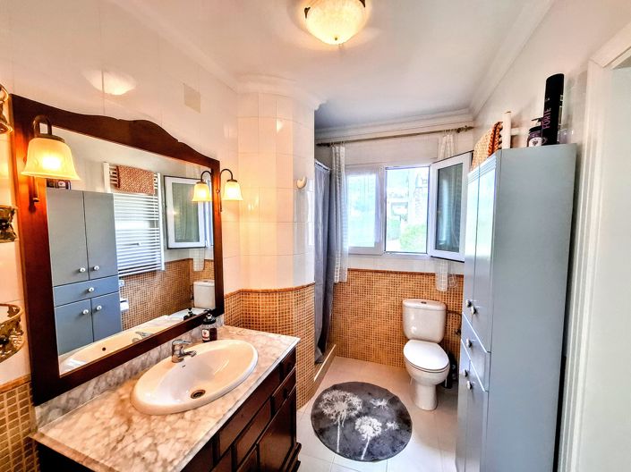 Image No.15-1 Bed Villa for sale