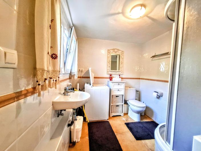 Image No.19-1 Bed Villa for sale