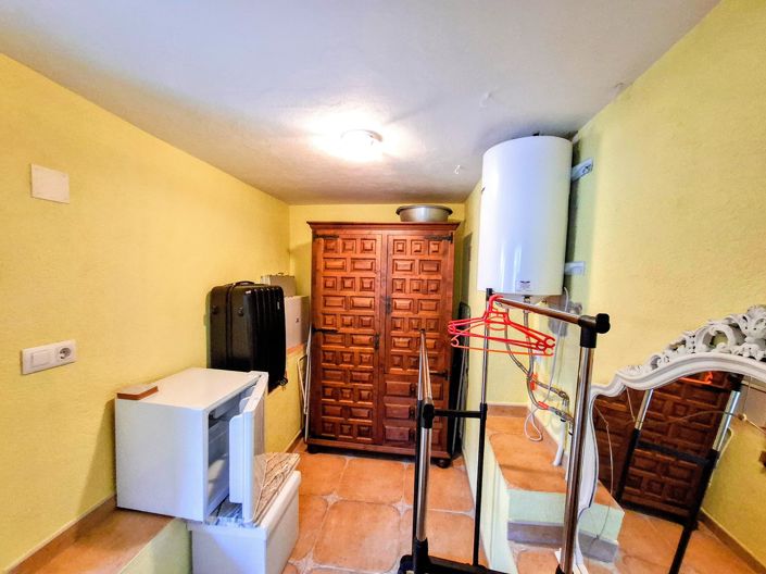 Image No.21-1 Bed Villa for sale